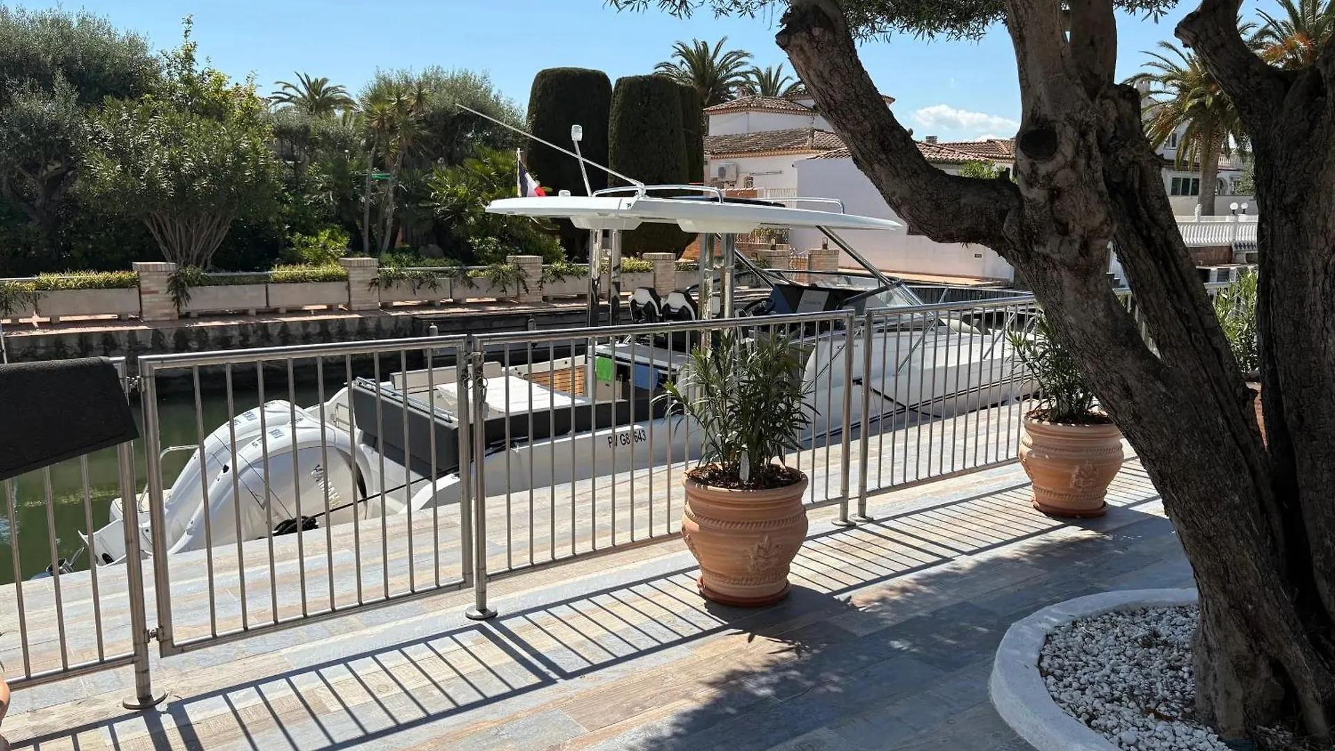 Welcoming Villa In Empuriabrava With Private Pool